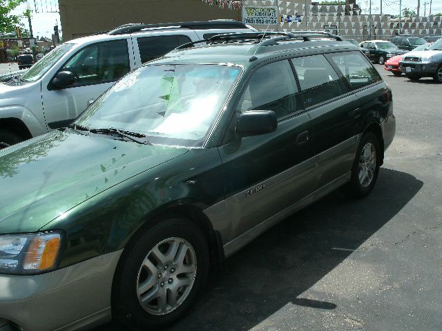 Subaru Outback 2001 photo 1