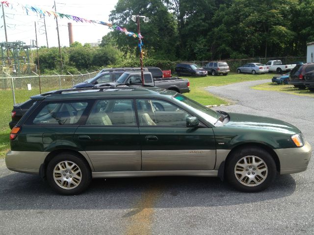 Subaru Outback 2001 photo 1