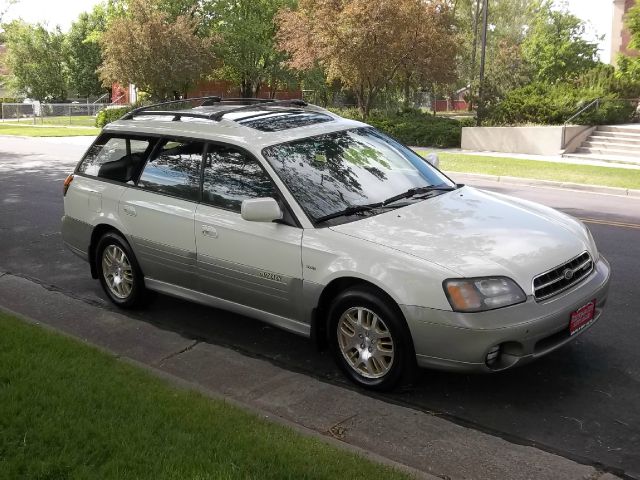 Subaru Outback 2001 photo 2