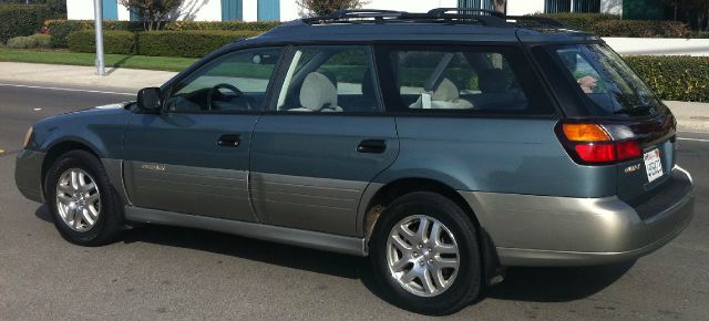 Subaru Outback 2001 photo 1