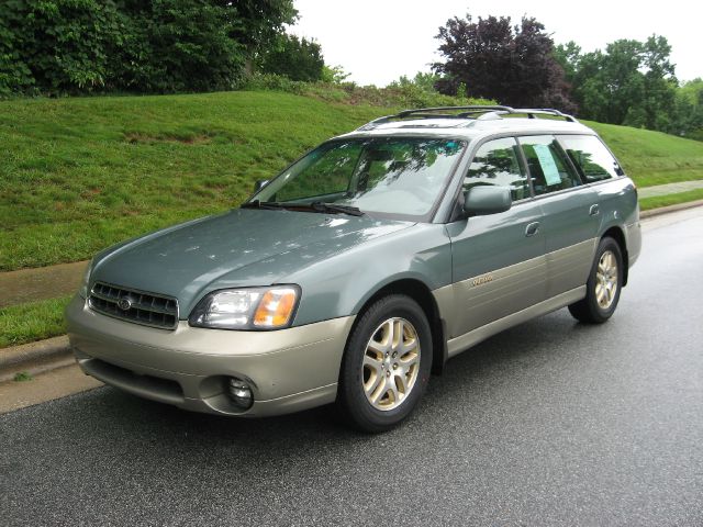 Subaru Outback 2001 photo 4