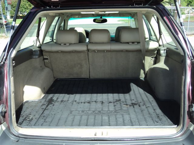 Subaru Outback 2001 photo 1