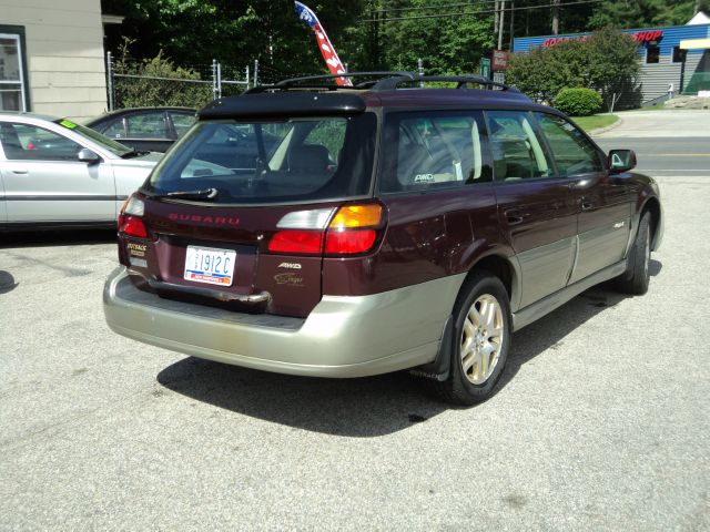 Subaru Outback 2001 photo 7