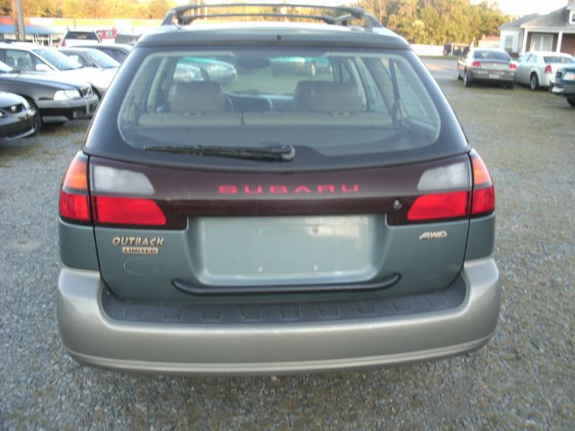 Subaru Outback 2001 photo 2