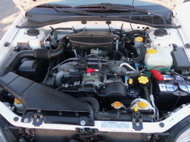 Subaru Outback 2001 photo 4