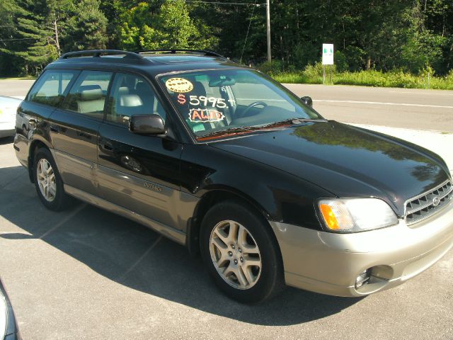 Subaru Outback 2001 photo 2