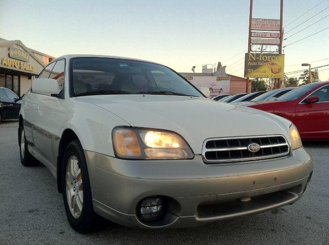 Subaru Outback 2001 photo 1