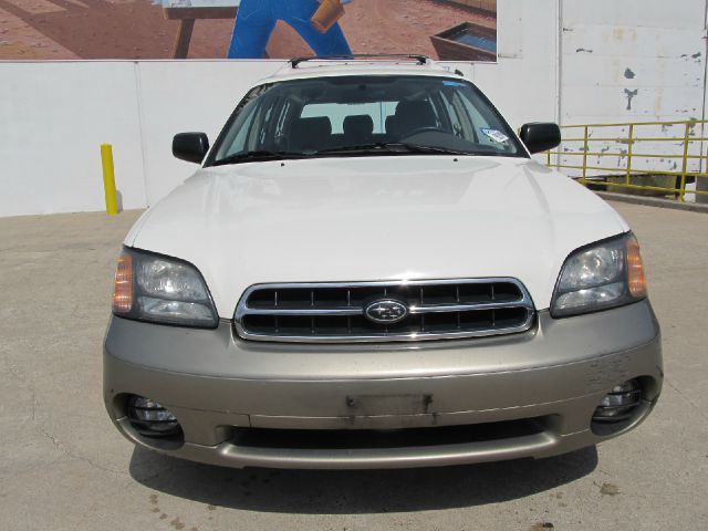 Subaru Outback 2001 photo 4