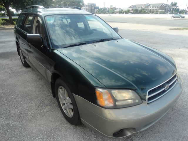 Subaru Outback 2001 photo 1