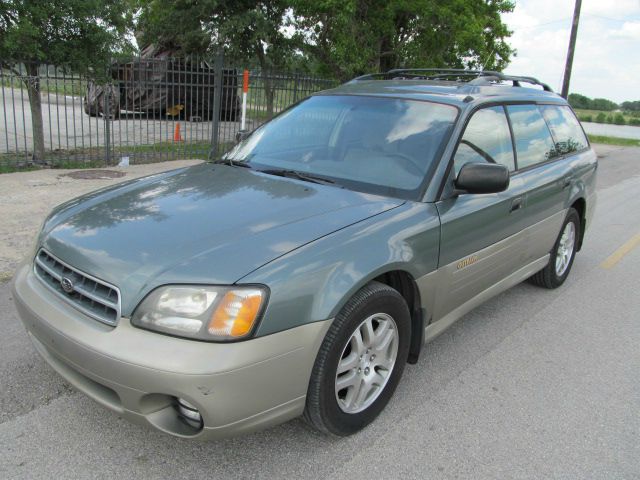 Subaru Outback 2001 photo 2