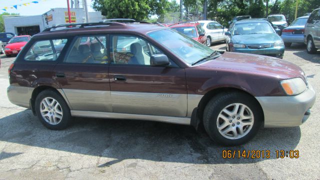 Subaru Outback 2001 photo 2