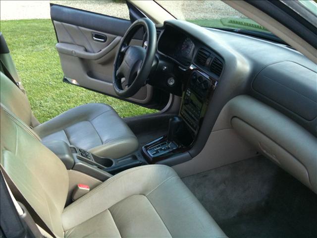 Subaru Outback 2001 photo 5