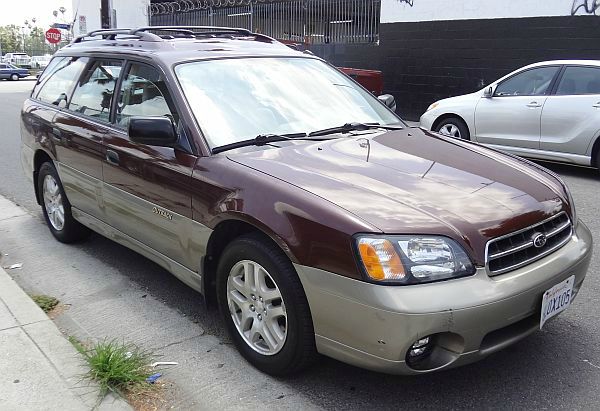 Subaru Outback 2001 photo 1