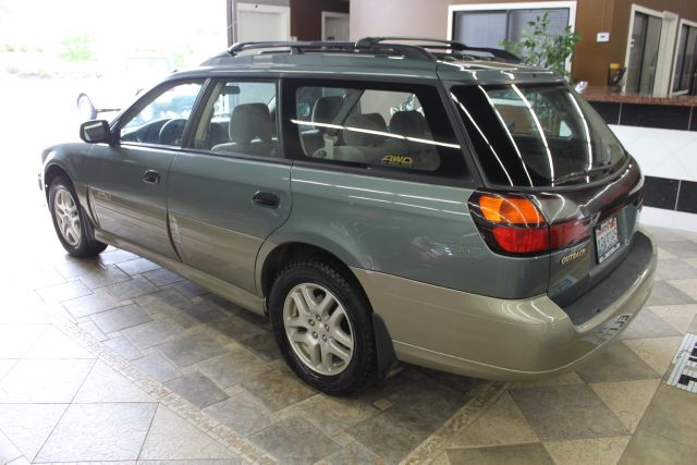 Subaru Outback 2001 photo 15