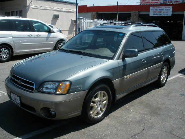 Subaru Outback 2001 photo 1