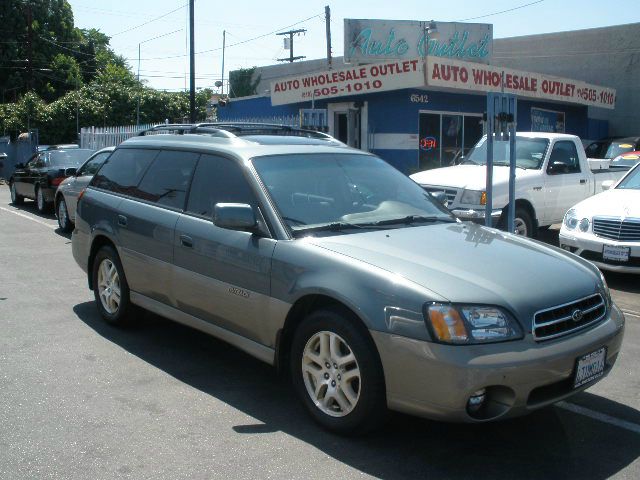 Subaru Outback 2001 photo 2