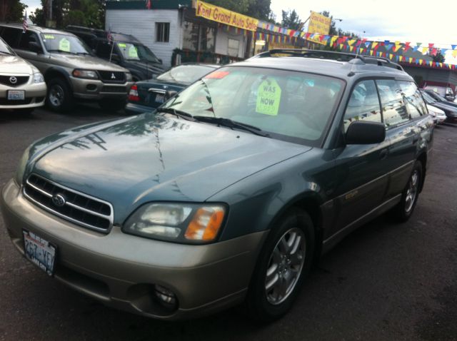 Subaru Outback 2001 photo 2