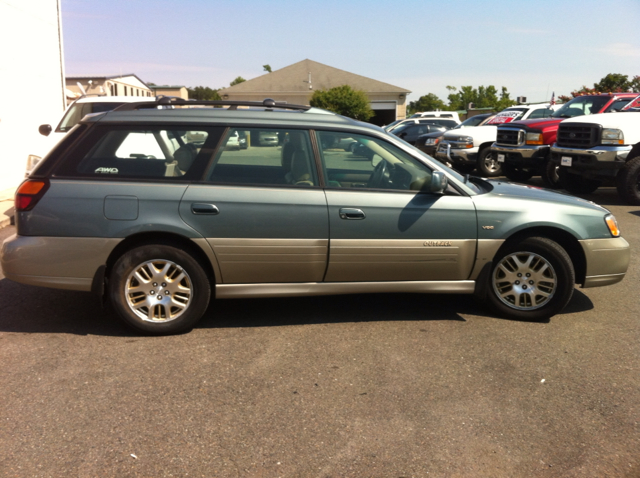 Subaru Outback 2001 photo 2