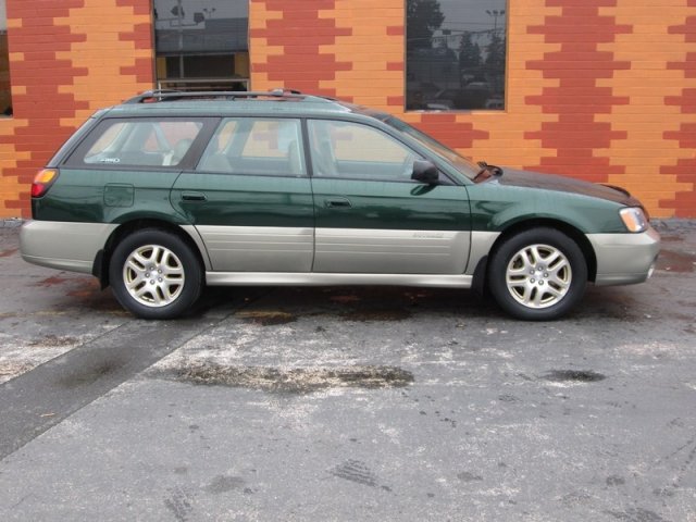 Subaru Outback 2001 photo 1