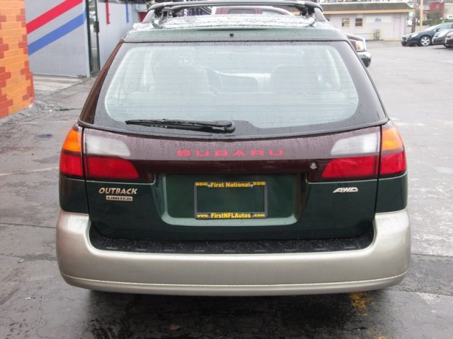 Subaru Outback 2001 photo 3