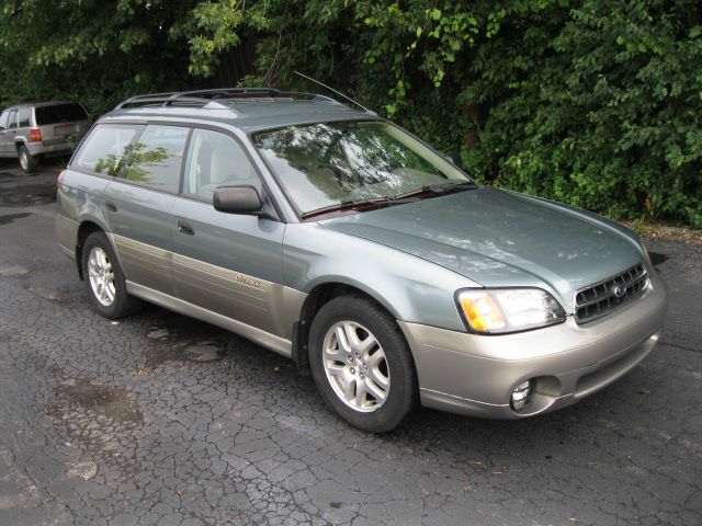 Subaru Outback 2001 photo 1