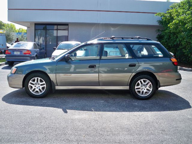 Subaru Outback 2001 photo 3