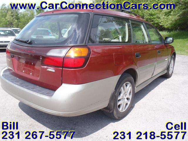 Subaru Outback 2002 photo 3