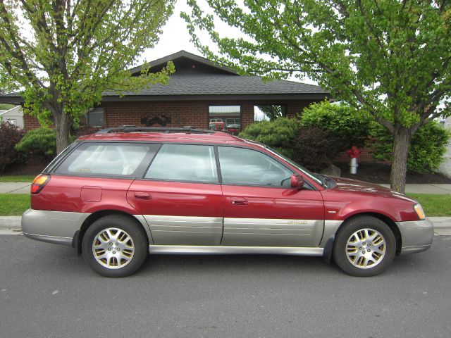 Subaru Outback 2002 photo 12