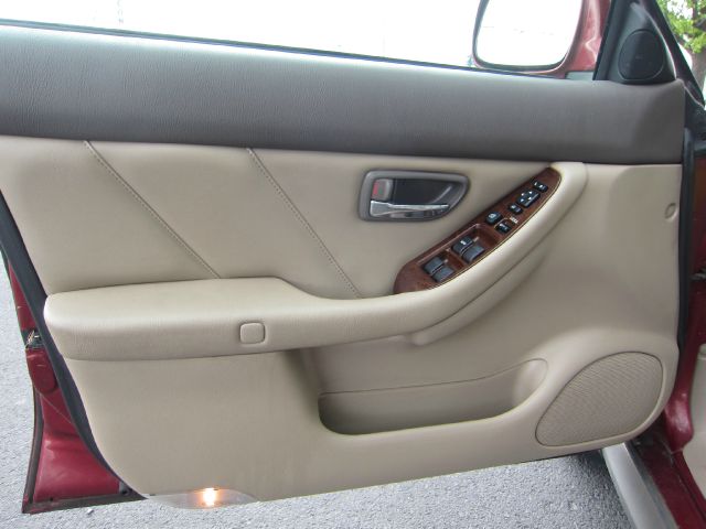 Subaru Outback 2002 photo 5