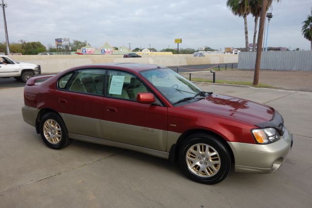 Subaru Outback 2002 photo 2