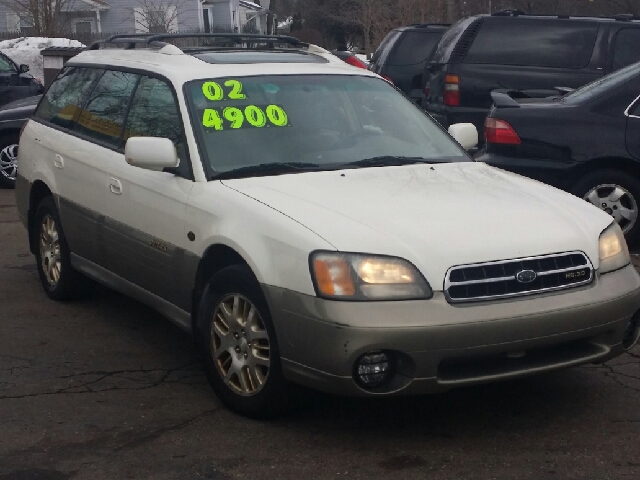 Subaru Outback 2002 photo 2