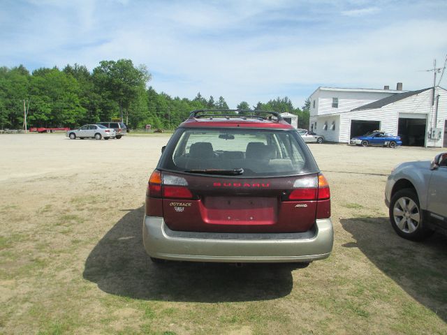 Subaru Outback 2002 photo 2