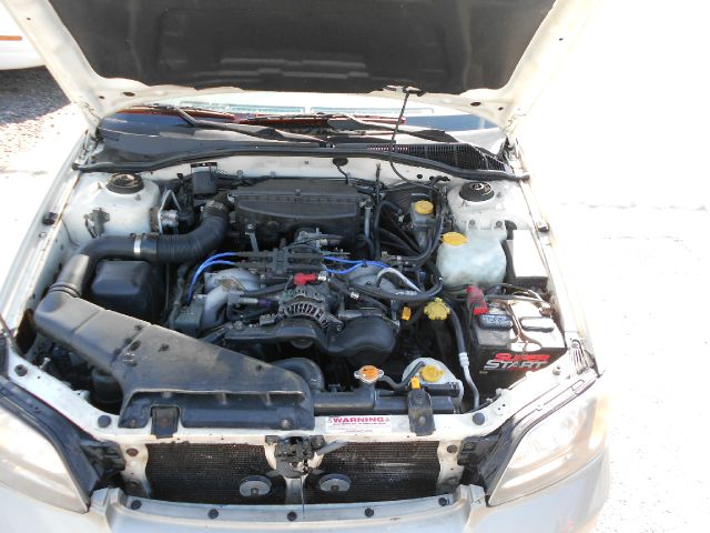 Subaru Outback 2002 photo 3