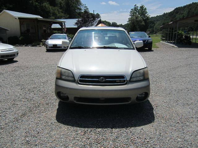 Subaru Outback 2002 photo 4