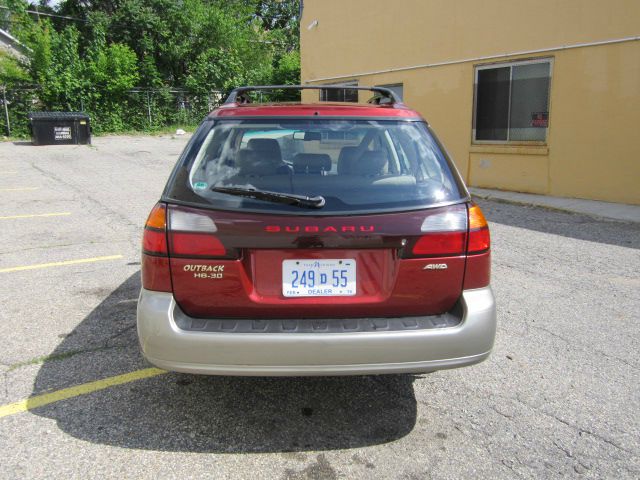 Subaru Outback 2002 photo 19