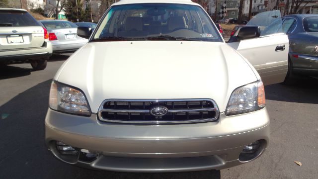 Subaru Outback 2002 photo 10