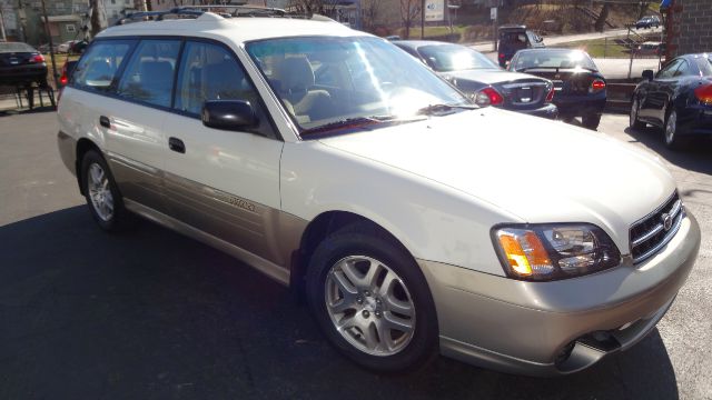 Subaru Outback 2002 photo 4