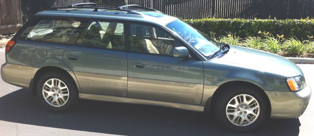 Subaru Outback 2002 photo 6