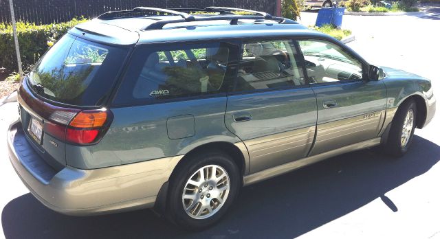 Subaru Outback 2002 photo 9