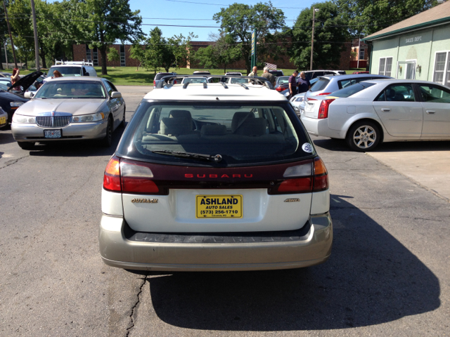 Subaru Outback 2002 photo 13