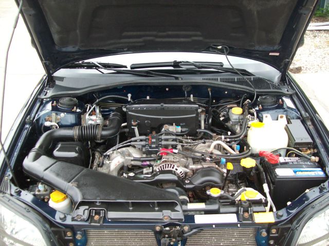 Subaru Outback 2002 photo 2