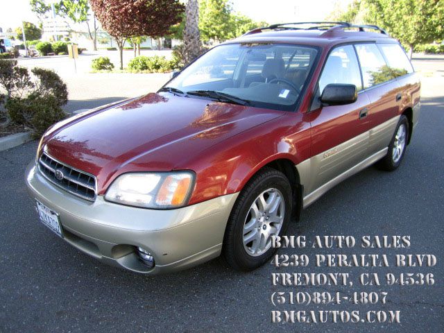 Subaru Outback 2002 photo 2