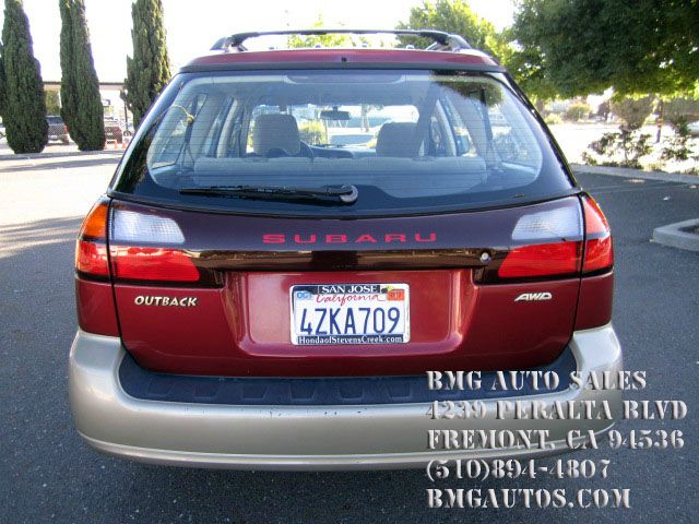 Subaru Outback 2002 photo 3