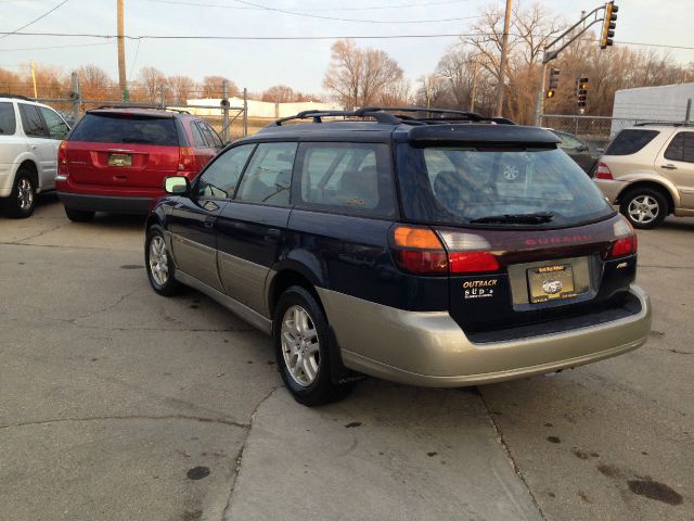 Subaru Outback 2002 photo 2