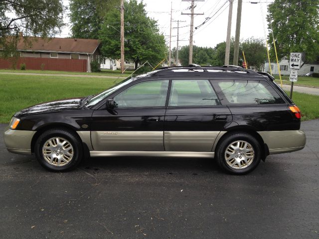 Subaru Outback 2002 photo 12