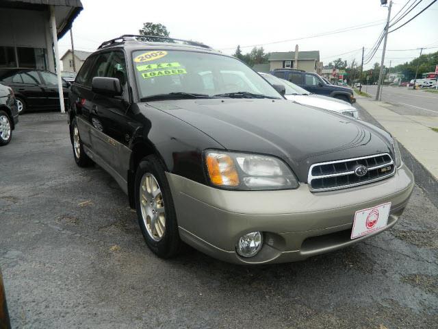 Subaru Outback 2002 photo 4