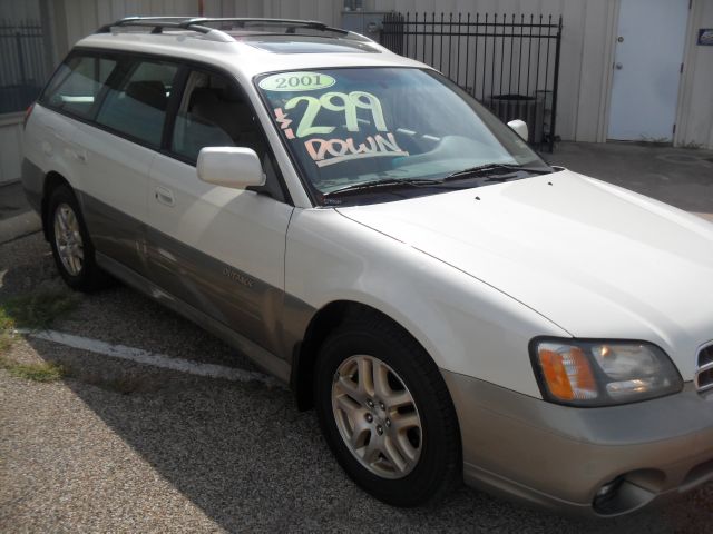 Subaru Outback 2002 photo 3