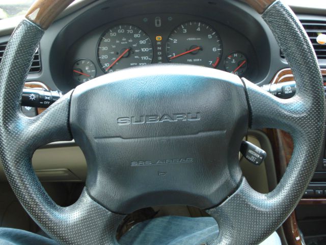 Subaru Outback 2002 photo 11