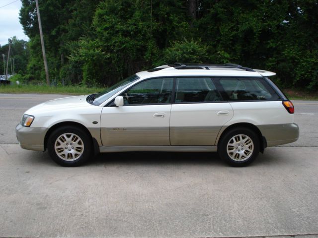 Subaru Outback 2002 photo 25