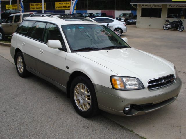 Subaru Outback 2002 photo 28